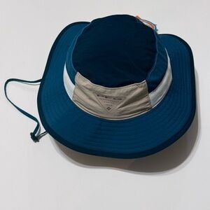 Columbia Men's Blue and Gray Adventure Hat